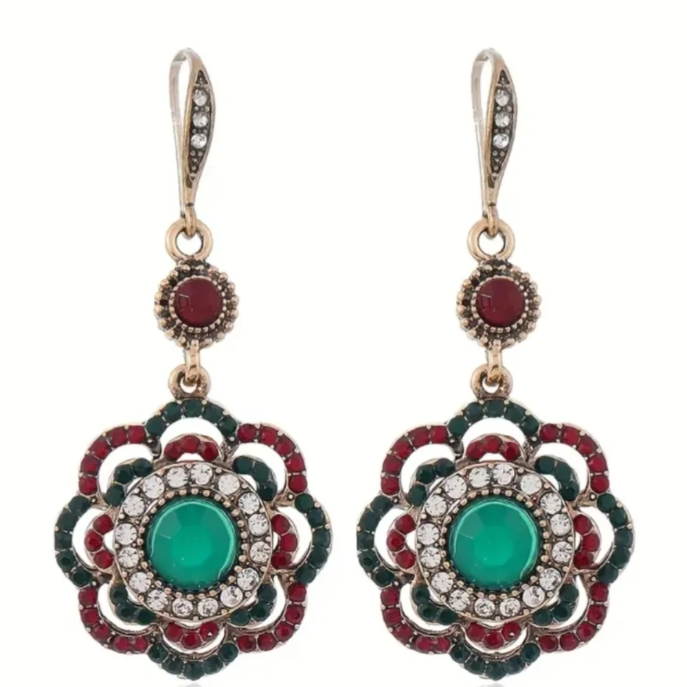 NWT Elegant Green and Red Floral Drop Rhinestone Earrings Gold Plated